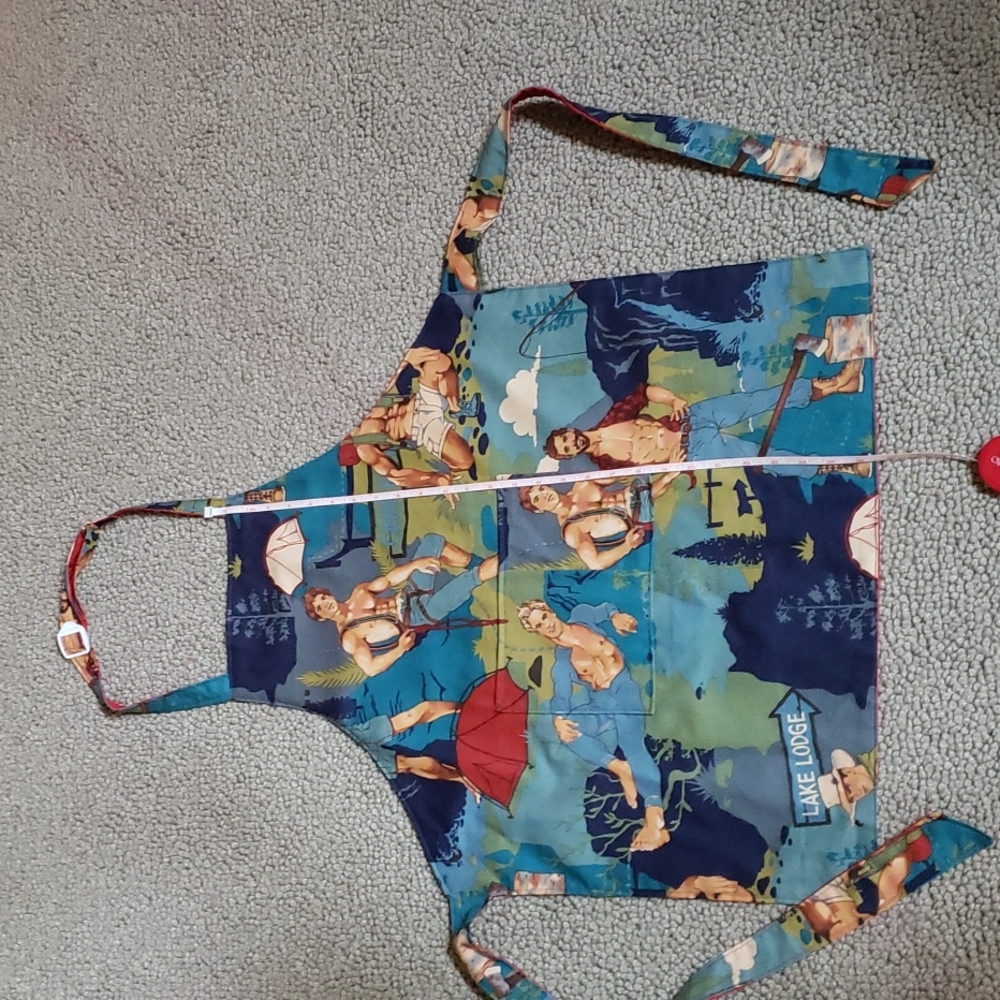 Hand crafted Apron w adjustable strap & pockets